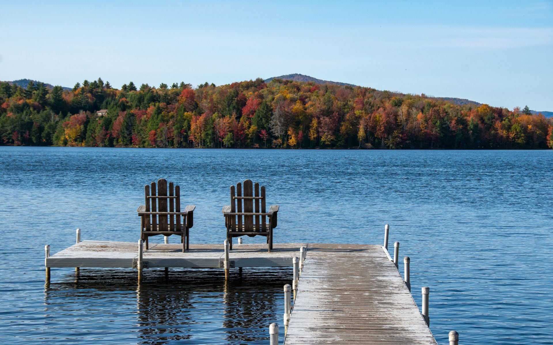 Leaf-Peeping Tips and Etiquette in Vermont